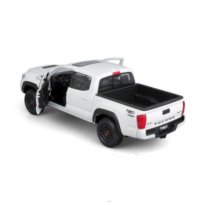 Maisto Toyota Hilux GR White 1:24 Diecast Model - Wild Willy
