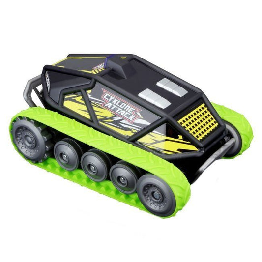 Maisto Tech RC Cyklone Attack Green Tracks