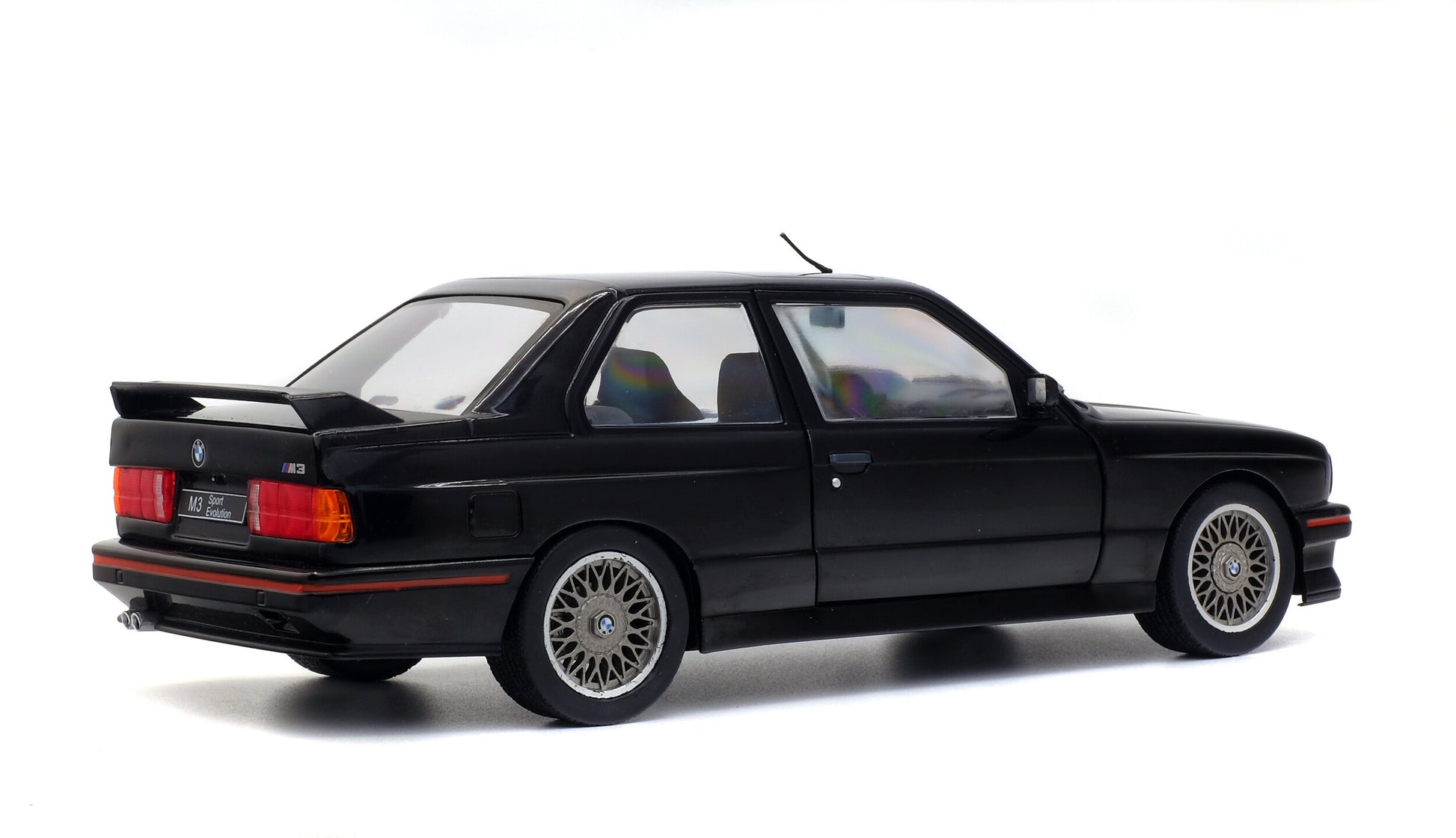 BMW E30 M3 Sport Evo 1990 1:18 Diecast Model by Solido - Wild Willy