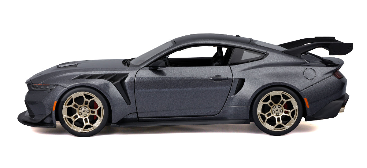 Maisto 1:18 Diecast Model 2025 Ford Mustang GTD Gray - Wild Willy