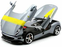 Bburago Ferrari Monza SP1 Silver Metallic with Yellow Stripes 1/18